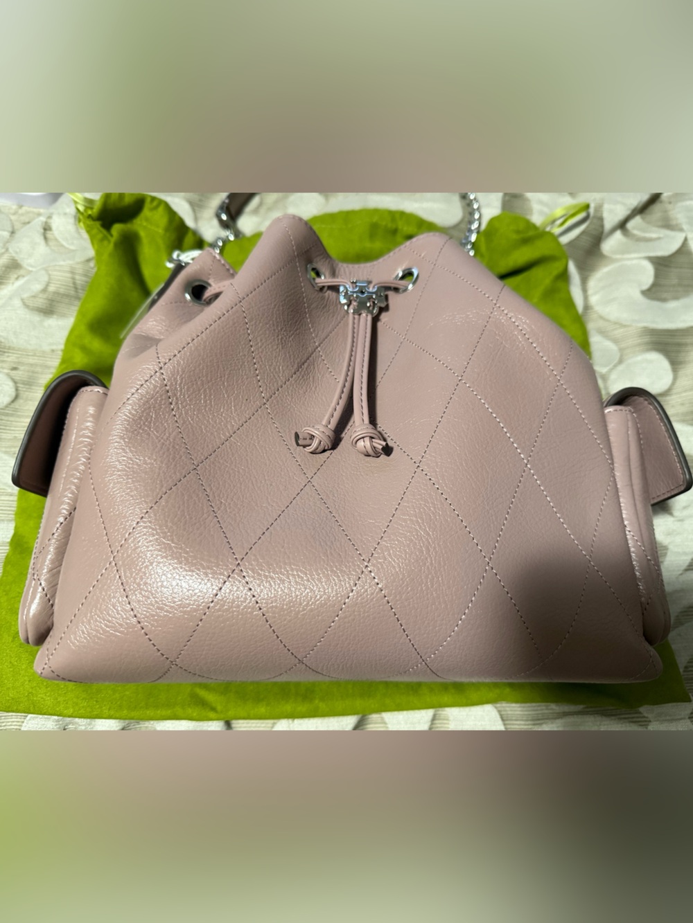 Tory Burch Charlie light mauve Quilted Drawstring Shoulder Bag